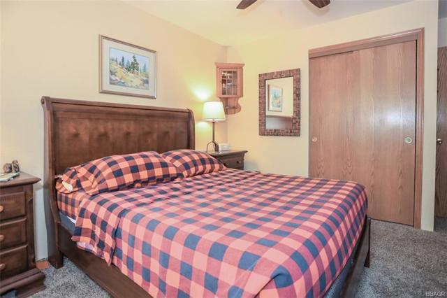 2324 Manzanita Lane, Big Bear CA: https://media.crmls.org/mediaz/1a0b5f28-4225-42f1-8485-f481c682afde.jpg