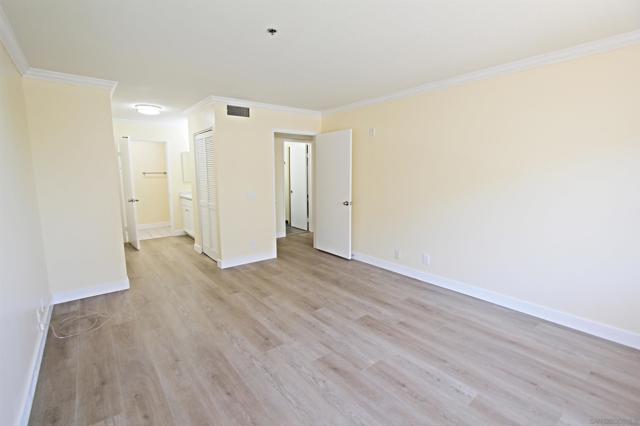 Image 8 of 25 For 5990 Dandridge Ln  188