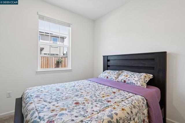 5013 Shefford Ct, Vacaville CA: https://media.crmls.org/mediaz/1a0d8714-8946-4bf0-951d-2c8fea98317e.jpg