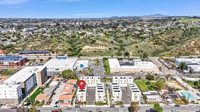 Detail Gallery Image 26 of 30 For 402 Creekside Cir, San Diego,  CA 92114 - 3 Beds | 3 Baths