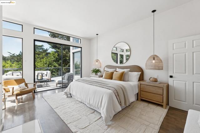 2861 Chelsea Drive, Oakland CA: https://media.crmls.org/mediaz/1a0e79c4-4701-498a-b581-60f825ddf9a6.jpg