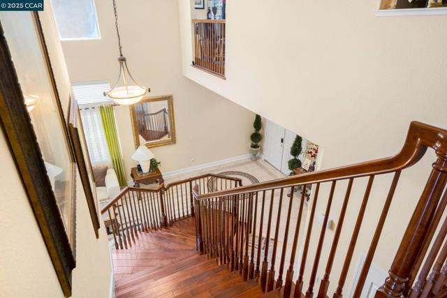 1426 Santa Teresa Dr, Pittsburg CA: https://media.crmls.org/mediaz/1a0fd45b-39d2-4919-8271-9a329e74b191.jpg