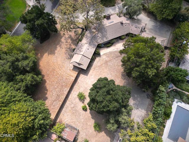 887 Vallombrosa Drive, Pasadena CA: https://media.crmls.org/mediaz/1a103460-3671-48ff-a82e-a444e4149dbd.jpg