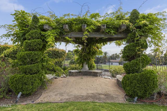 Detail Gallery Image 10 of 76 For 1361 Calle Aurora, Camarillo,  CA 93010 - 4 Beds | 3/1 Baths
