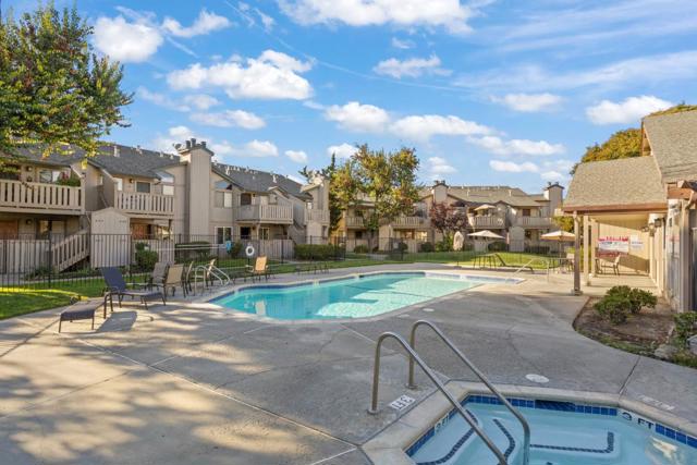 368 Coyote Creek Circle, San Jose CA: https://media.crmls.org/mediaz/1a10831e-f4bc-422b-9f06-2f0bf607e6b1.jpg
