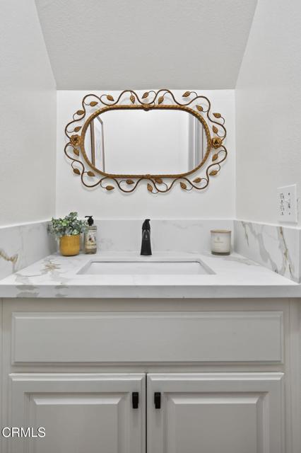 Detail Gallery Image 19 of 40 For 1320 San Simeon Ct #4,  Ventura,  CA 93003 - 2 Beds | 1/1 Baths