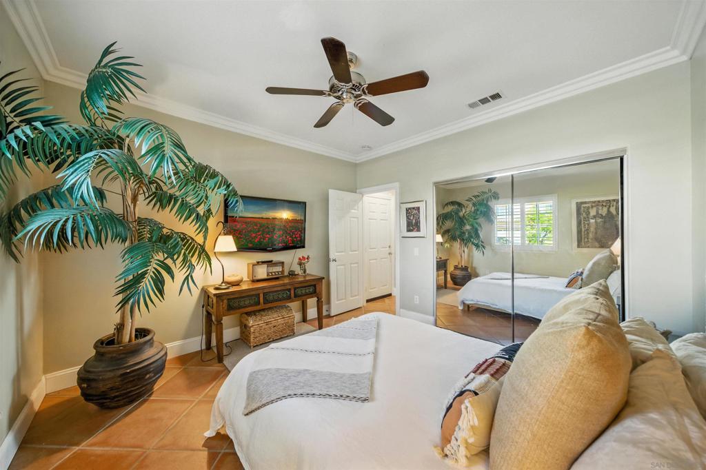 MLS #250031505SD img 55