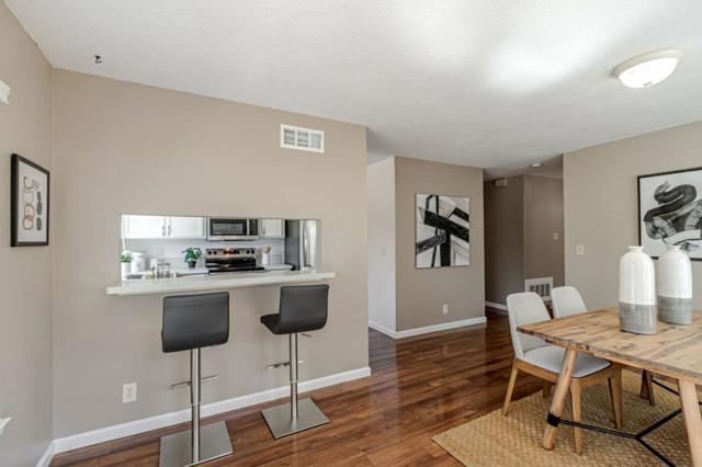 720 Glenburry Way, San Jose CA: https://media.crmls.org/mediaz/1a12aa4a-2dd3-4cf0-9588-ce94f599d5fa.jpg