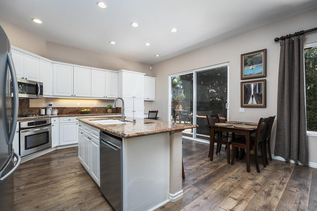 5790 Mosswood Cove - photo 9