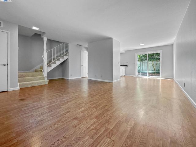 2857 Fountainhead Dr, San Ramon CA: https://media.crmls.org/mediaz/1a1905ee-e7c7-4d05-82dd-7022f7d527b4.jpg