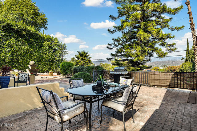 Detail Gallery Image 36 of 52 For 1038 Oban Dr, Los Angeles,  CA 90065 - 4 Beds | 3 Baths