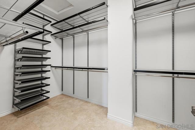 15501 Bristol Ridge Ter, San Diego CA: https://media.crmls.org/mediaz/1a1aba13-f403-4adc-9a80-adfa626abcb0.jpg