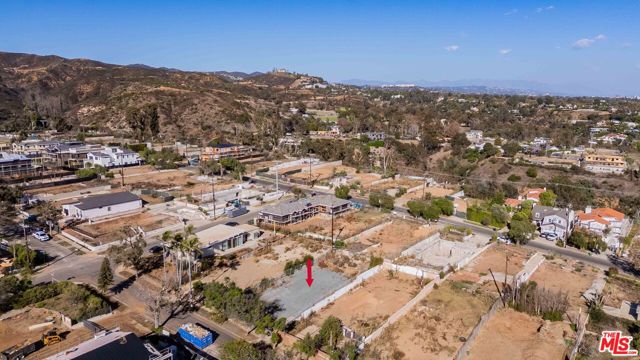 1048 Kagawa Street photo 4