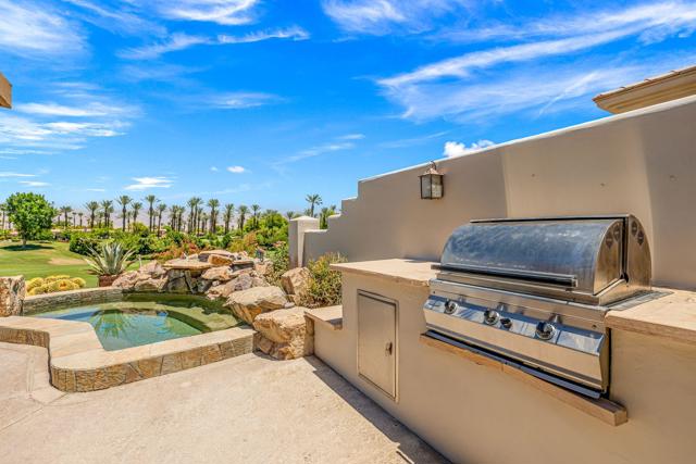 280 Tomahawk Drive, Palm Desert, CA 92211