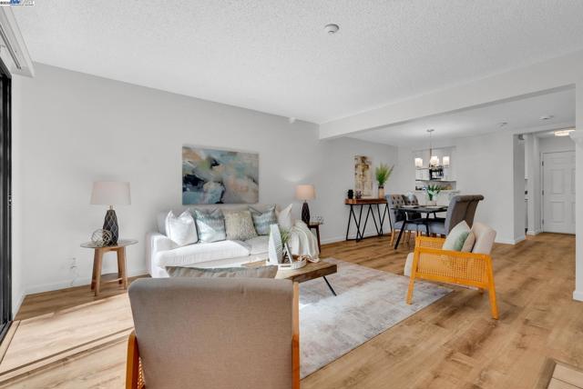 6189 Thornton Ave, Newark CA: https://media.crmls.org/mediaz/1a1de293-d079-440b-ad9b-bf550b7bfe92.jpg