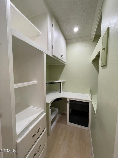 2607 Spinnaker Avenue, Port Hueneme CA: https://media.crmls.org/mediaz/1a1de927-2042-4da3-8587-5d07d89eeab0.jpg