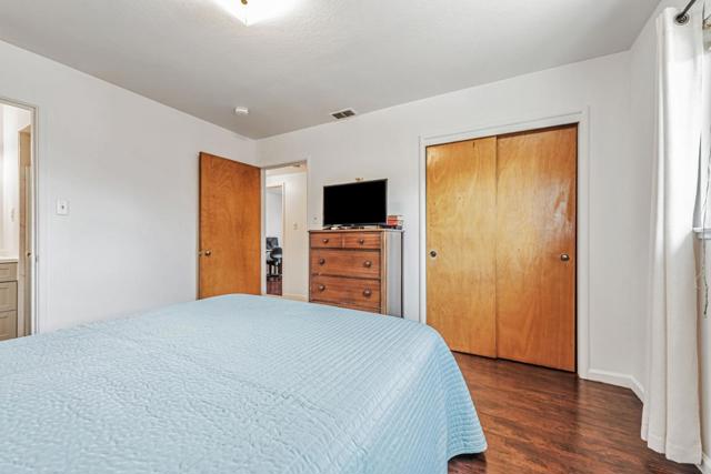 3510 Cabrillo Avenue, Santa Clara CA: https://media.crmls.org/mediaz/1a1eede1-7491-4902-bc30-97c46f9745af.jpg