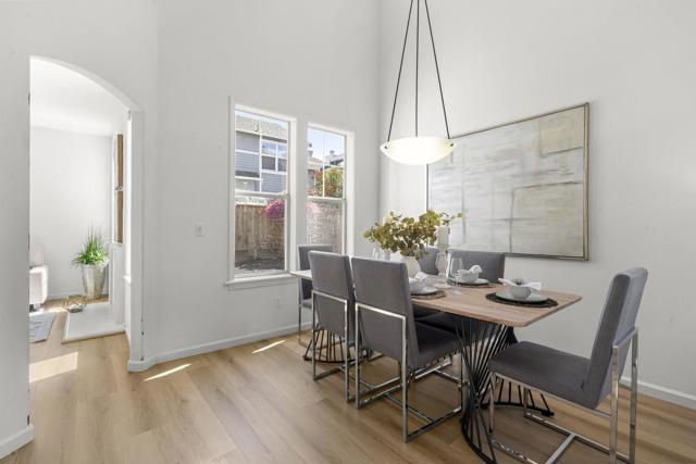 87 Chester Circle, Los Altos CA: https://media.crmls.org/mediaz/1a1f9157-336c-47b7-b708-a905ae0067aa.jpg