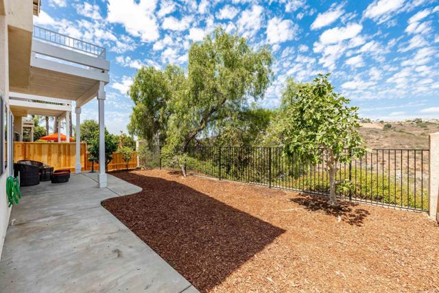 Detail Gallery Image 43 of 60 For 9432 Hito Ct, San Diego,  CA 92129 - 5 Beds | 3 Baths