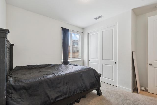 410 Thistle Court, Hollister CA: https://media.crmls.org/mediaz/1a20465e-9cf6-49c9-9807-a5b9aa4a225d.jpg