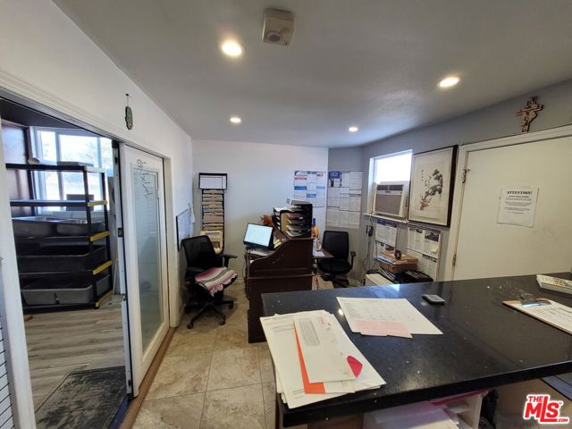 38755 6th Street, Palmdale, California 93550, ,Multi-Family,For Sale,6th,24468337