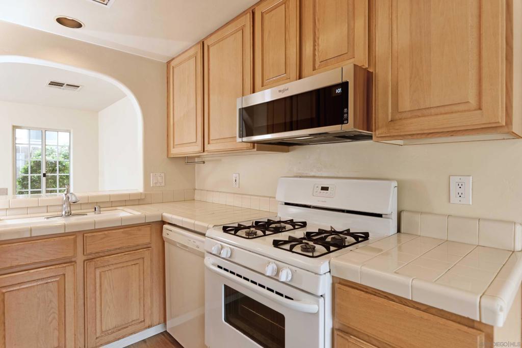4083 Sequoia - photo 12