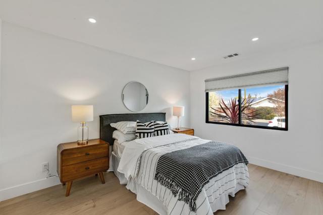 104 Oak Park Drive, Los Gatos CA: https://media.crmls.org/mediaz/1a218035-7dd5-4eed-9bd4-32191b3d5656.jpg