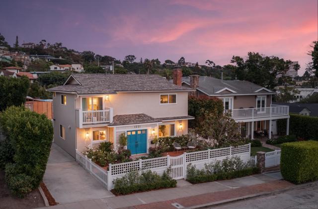 1221 Virginia Way, La Jolla CA: https://media.crmls.org/mediaz/1a21b2fa-2bff-4aea-97e2-56cb5f508ec2.jpg