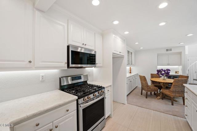 1941 Majorca Drive, Oxnard CA: https://media.crmls.org/mediaz/1a2211f0-64cc-470d-9350-0cc6b460e426.jpg