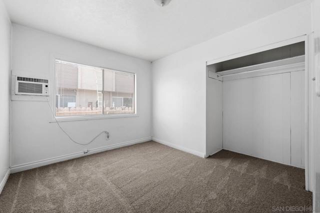 9920 22 River St, Lakeside CA: https://media.crmls.org/mediaz/1a22dd64-8cf5-42cf-8ee8-476e3fc9c692.jpg