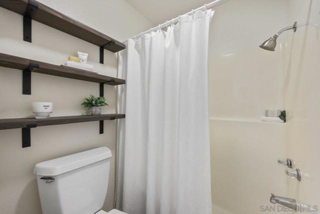 9335 Telkaif St, Lakeside CA: https://media.crmls.org/mediaz/1a23b879-cba1-4229-9a7a-86c7c98d65df.jpg