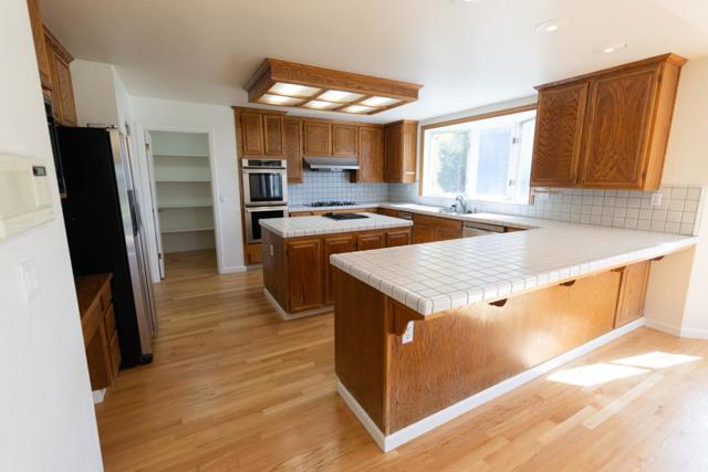 3650 Valley Ridge Lane, San Jose CA: https://media.crmls.org/mediaz/1a23ccca-2942-4960-a15f-187f112d0bb8.jpg
