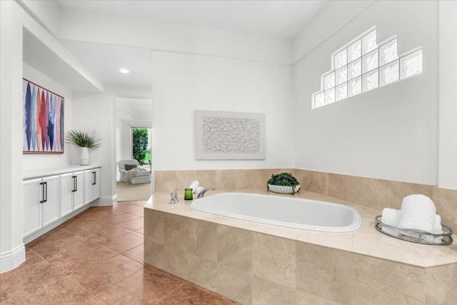 23-79370 Mission Dr W-21