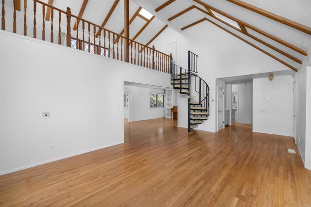 1440 Forest Avenue, Carlsbad CA: https://media.crmls.org/mediaz/1a241dda-efb3-453a-8382-6e376e844fa2.jpg