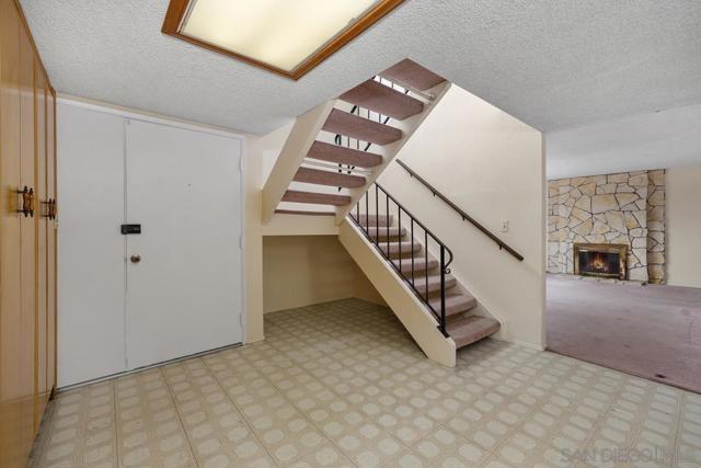 10021 Sierra Bonita, Spring Valley CA: https://media.crmls.org/mediaz/1a257aca-9405-4de8-b220-d6bd2ecfd5db.jpg
