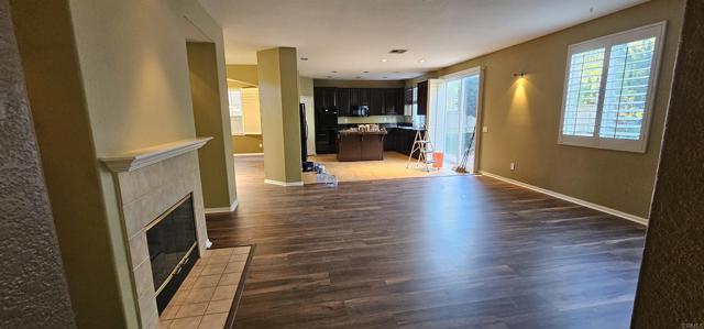 Image 7 of 41 For 1889 Knights Ferry Drive