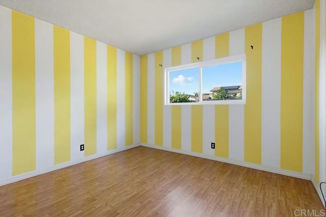 Detail Gallery Image 16 of 33 For 1237 Armstrong Cir, Escondido,  CA 92027 - 4 Beds | 2/1 Baths