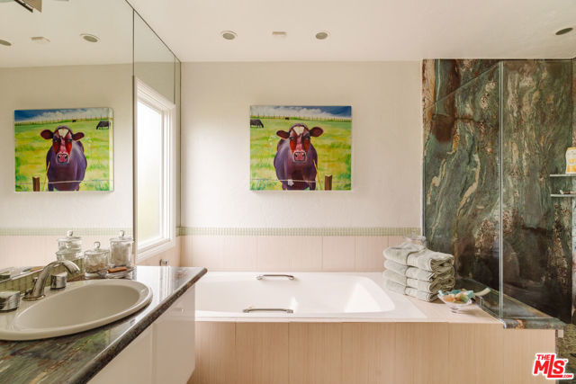 2208 Westridge Road, Los Angeles CA: https://media.crmls.org/mediaz/1a28450c-e066-41b8-bd31-8b873d97f638.jpg