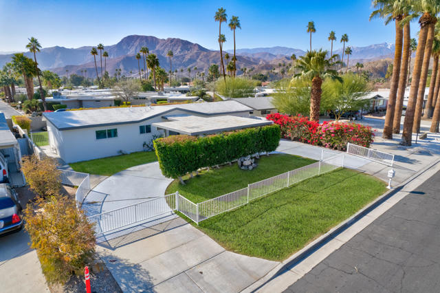 70091 Chappel Road, Rancho Mirage CA: https://media.crmls.org/mediaz/1a28ba2c-8143-4169-83ff-af9cb67172f6.jpg