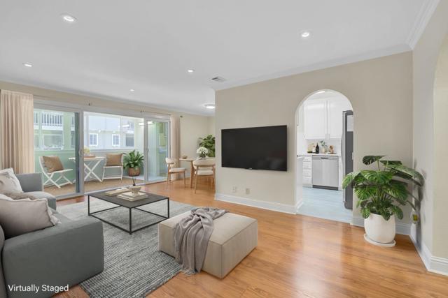 223 Kiely Boulevard, Santa Clara CA: https://media.crmls.org/mediaz/1a294cbe-8772-49dc-b005-b59da08c632f.jpg