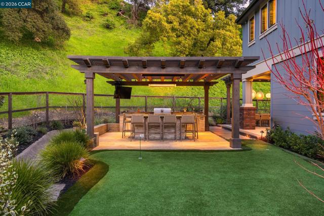 Image 49 of 59 For 401 Legacy Dr