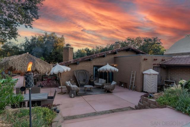 18940 Littlefield Lane, Valley Center CA: https://media.crmls.org/mediaz/1a2ad6a5-5ee8-4880-a3db-7870269e8675.jpg