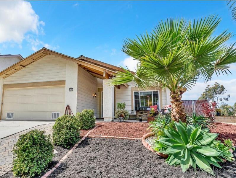 828 Angelus Ave.