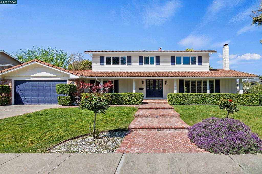903 Meander Dr
