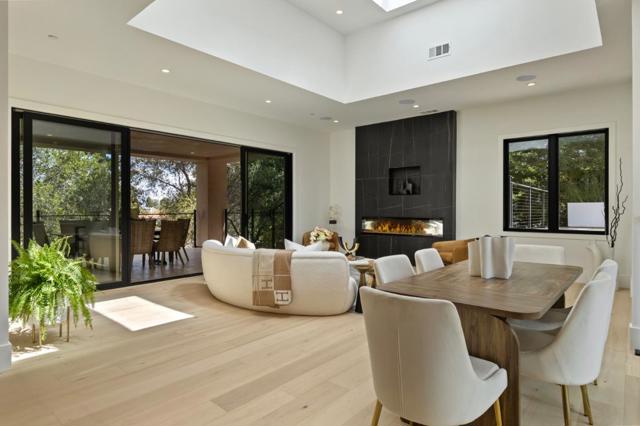 18061 Saratoga Los Gatos Road, Monte Sereno CA: https://media.crmls.org/mediaz/1a2bfe92-e688-4821-a318-4d1e909c7ee9.jpg