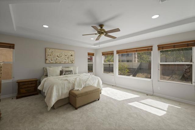 Detail Gallery Image 32 of 44 For 371 Plaza Toluca, Chula Vista,  CA 91914 - 5 Beds | 4 Baths