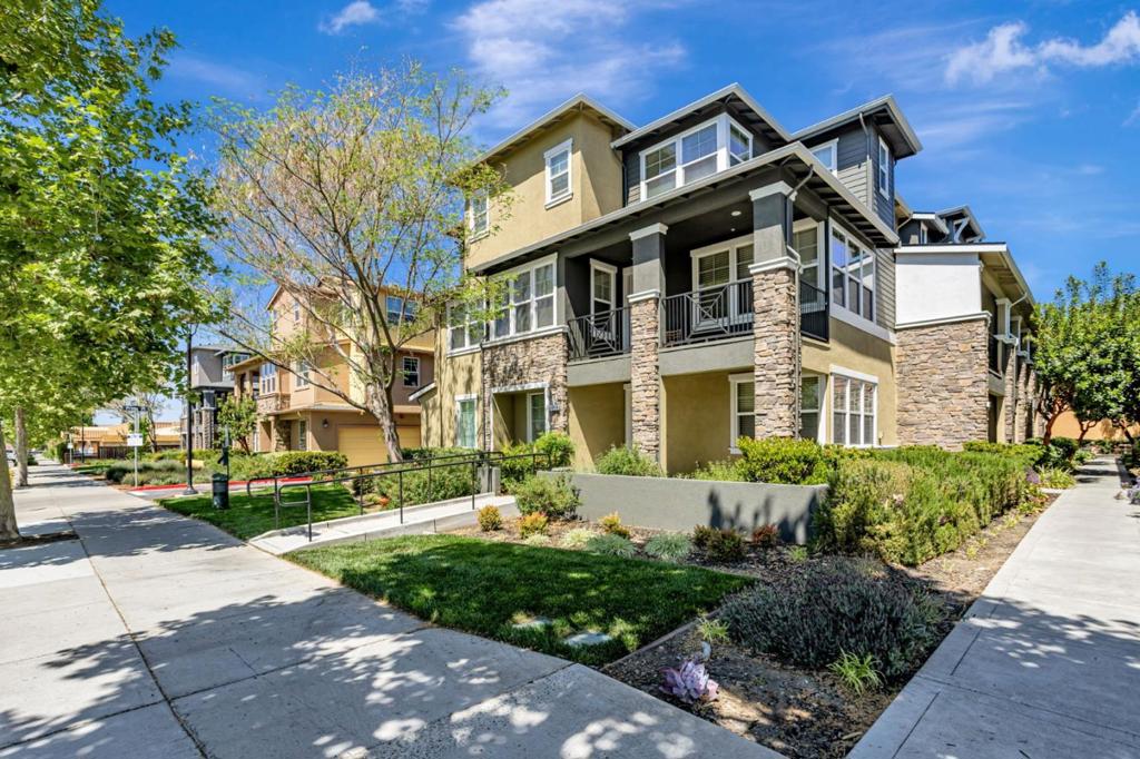 1656 Prime Place #1