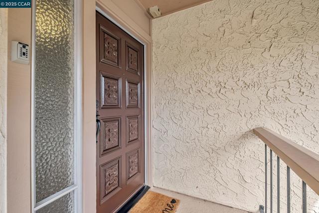 4021 Terra Granada Dr, Walnut Creek CA: https://media.crmls.org/mediaz/1a2f3428-6a5b-49b1-87fd-4f33450a61ad.jpg