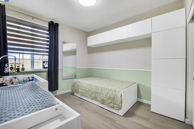 4014 Kenwood Cir, Oakley CA: https://media.crmls.org/mediaz/1a2f756e-314f-4f6c-9d53-6bad341a10e0.jpg