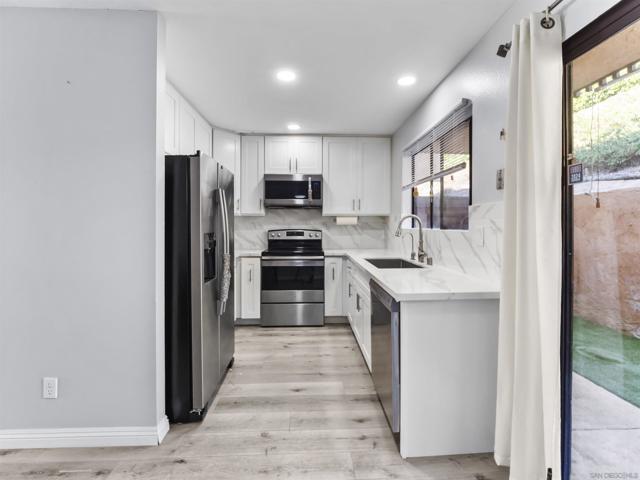 Image 7 of 22 For 10267 Black Mountain Rd  L8